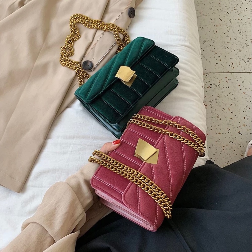 Velvet Purse! - Picture 2 of 6